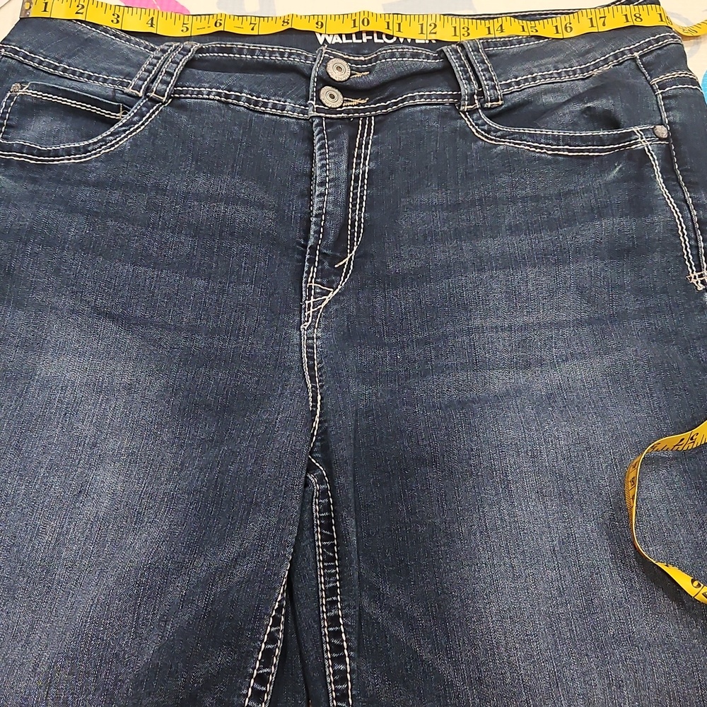 Wildflowers Women's Blue Jeans Size 18 Long - Picture 4 of 12
